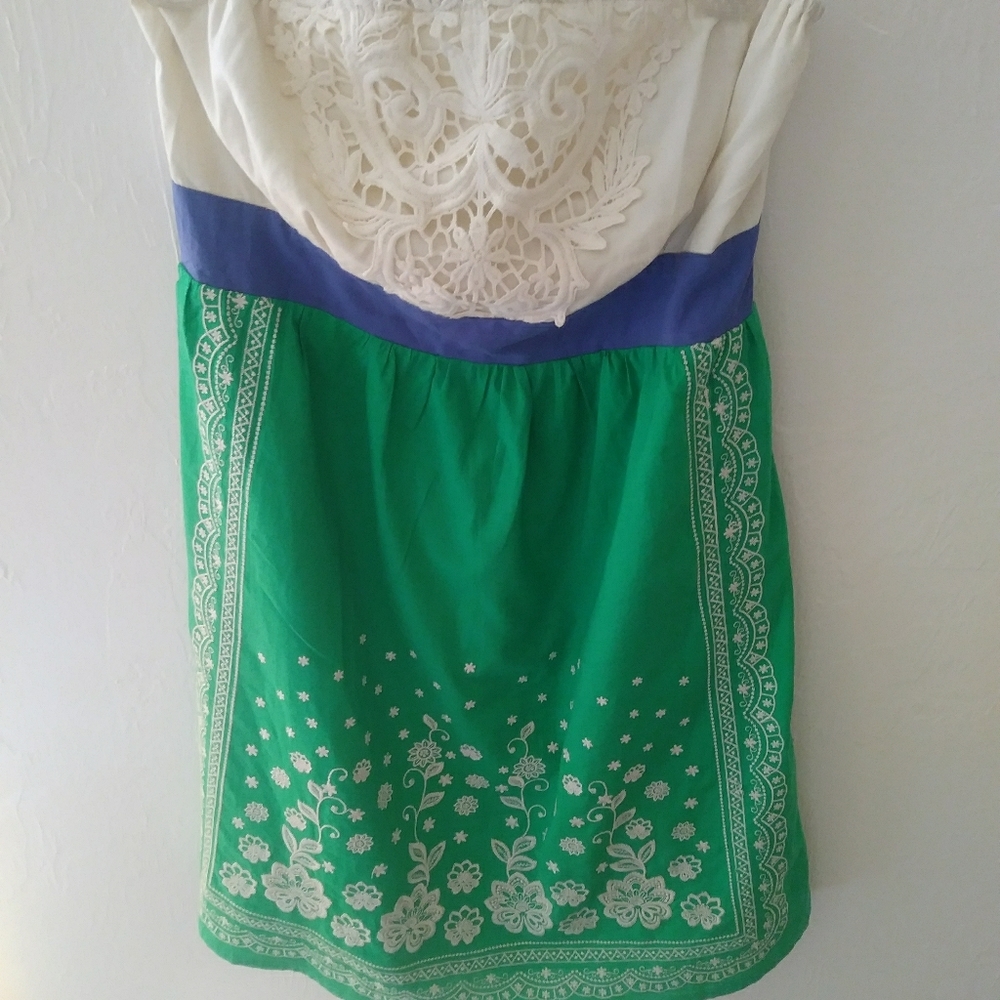 Junior dress